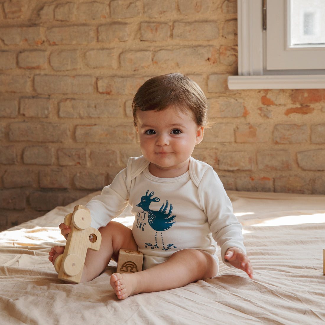 Long Sleeve Envelope Onesie - Darling Spring