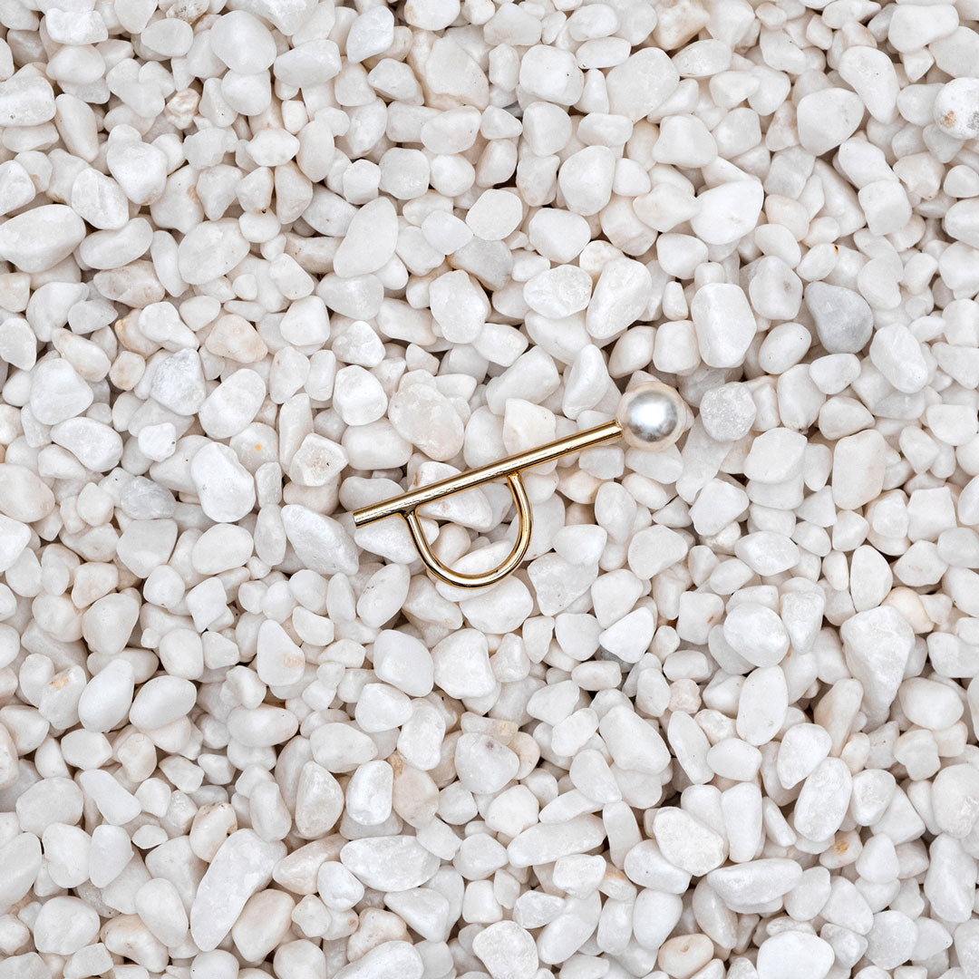 Minimalist Pearl Ring - Darling Spring