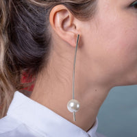 Sand Asymmetric Pearl Earrings - Darling Spring